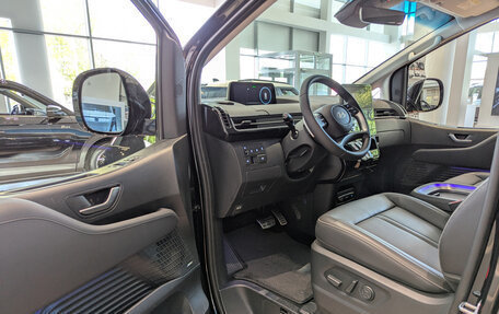 Hyundai Staria, 2026 год, 10 900 000 рублей, 17 фотография