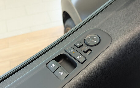 Hyundai Staria, 2026 год, 10 900 000 рублей, 18 фотография