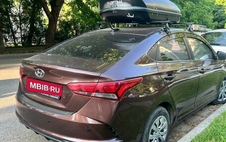 Hyundai Solaris II рестайлинг, 2022 год, 1 420 000 рублей, 2 фотография