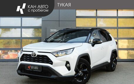 Toyota RAV4, 2021 год, 3 600 000 рублей, 1 фотография