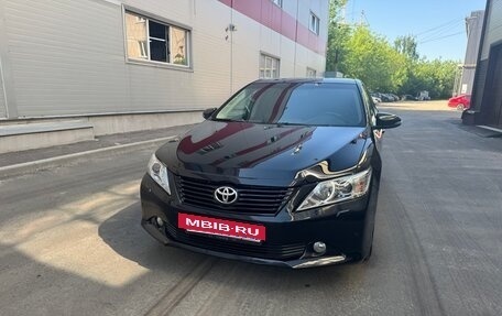 Toyota Camry, 2013 год, 1 430 000 рублей, 2 фотография