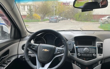 Chevrolet Cruze II, 2012 год, 800 000 рублей, 7 фотография