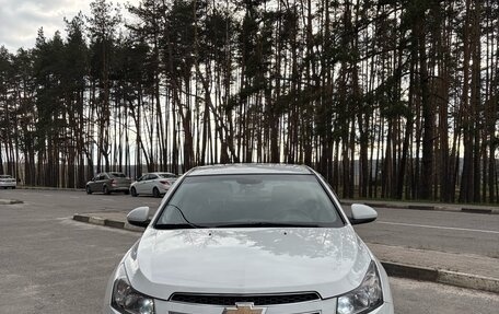 Chevrolet Cruze II, 2012 год, 800 000 рублей, 2 фотография