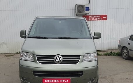 Volkswagen Multivan T5, 2008 год, 1 850 000 рублей, 2 фотография