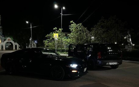 Ford Mustang VI рестайлинг, 2017 год, 2 500 000 рублей, 6 фотография