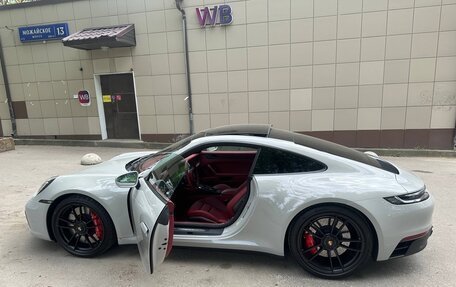 Porsche 911, 2022 год, 19 000 000 рублей, 3 фотография