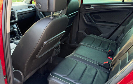 Volkswagen Tiguan II, 2018 год, 3 350 000 рублей, 16 фотография