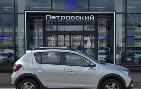 Renault Sandero II рестайлинг, 2021 год, 1 330 000 рублей, 5 фотография