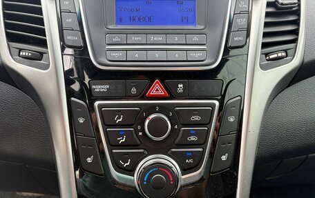 Hyundai i30 II рестайлинг, 2012 год, 960 000 рублей, 18 фотография