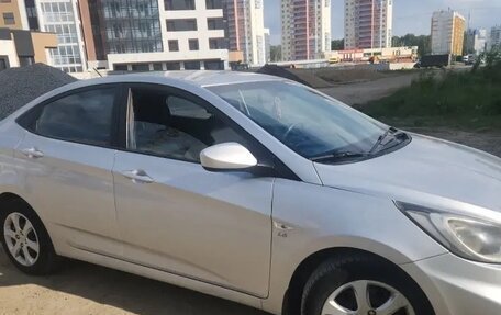 Hyundai Solaris II рестайлинг, 2013 год, 780 000 рублей, 6 фотография