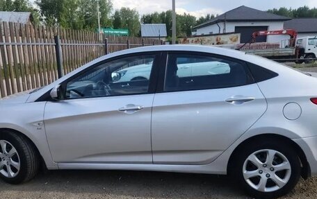 Hyundai Solaris II рестайлинг, 2013 год, 780 000 рублей, 7 фотография