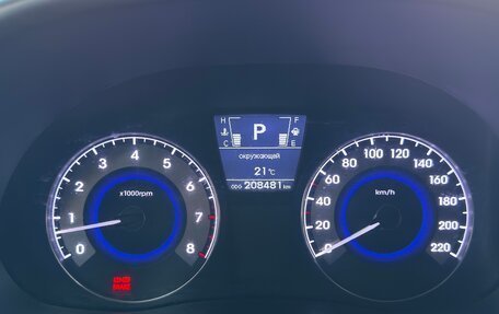Hyundai Solaris II рестайлинг, 2013 год, 780 000 рублей, 17 фотография