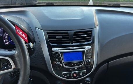 Hyundai Solaris II рестайлинг, 2013 год, 780 000 рублей, 16 фотография