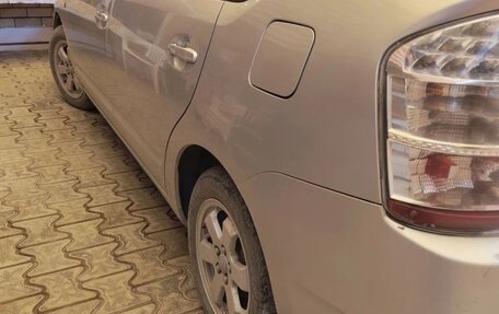 Toyota Prius, 2010 год, 870 000 рублей, 14 фотография