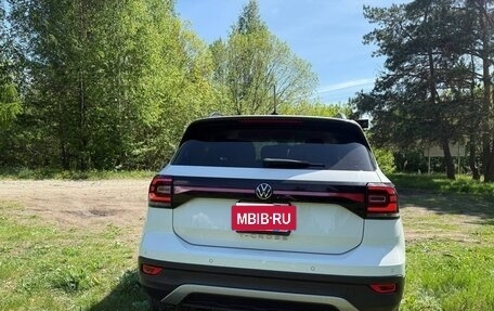 Volkswagen T-Cross I, 2022 год, 1 700 000 рублей, 3 фотография