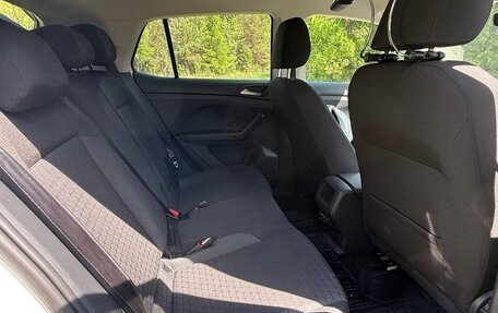 Volkswagen T-Cross I, 2022 год, 1 700 000 рублей, 16 фотография