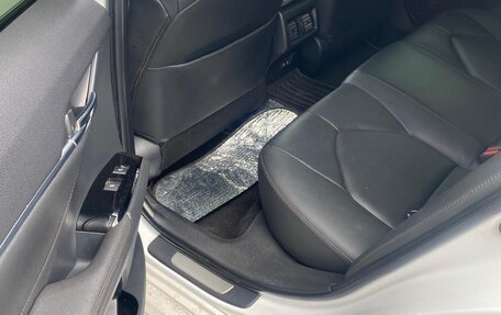 Toyota Camry, 2018 год, 3 000 000 рублей, 11 фотография