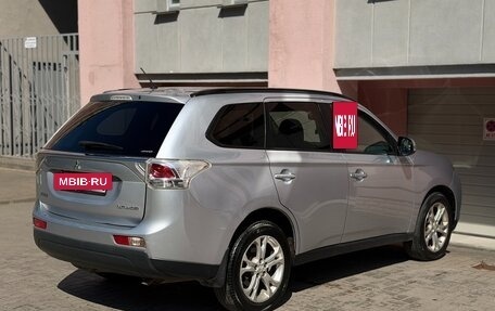 Mitsubishi Outlander III рестайлинг 3, 2012 год, 1 350 000 рублей, 5 фотография