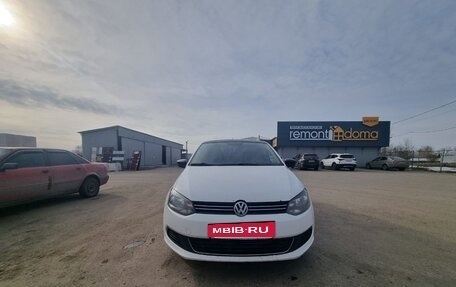Volkswagen Polo VI (EU Market), 2013 год, 520 000 рублей, 2 фотография