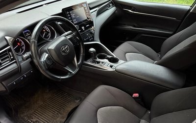 Toyota Camry, 2021 год, 2 000 000 рублей, 1 фотография