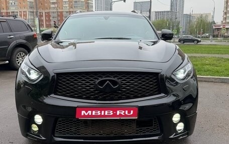 Infiniti QX70, 2015 год, 3 300 000 рублей, 1 фотография