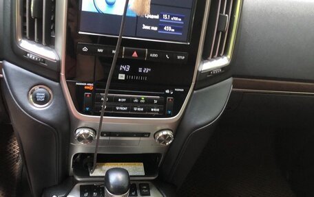 Toyota Land Cruiser 200, 2019 год, 8 100 000 рублей, 13 фотография