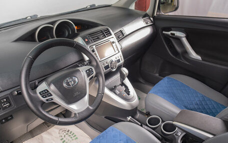 Toyota Verso I, 2012 год, 1 279 000 рублей, 8 фотография