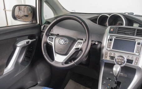 Toyota Verso I, 2012 год, 1 279 000 рублей, 10 фотография