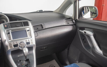Toyota Verso I, 2012 год, 1 279 000 рублей, 12 фотография