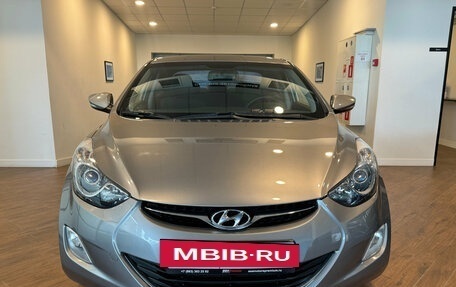 Hyundai Avante, 2011 год, 1 390 000 рублей, 2 фотография