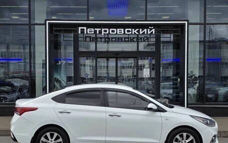 Hyundai Solaris II рестайлинг, 2017 год, 1 230 000 рублей, 5 фотография