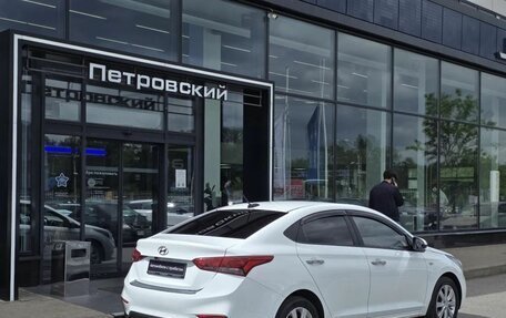 Hyundai Solaris II рестайлинг, 2017 год, 1 230 000 рублей, 8 фотография