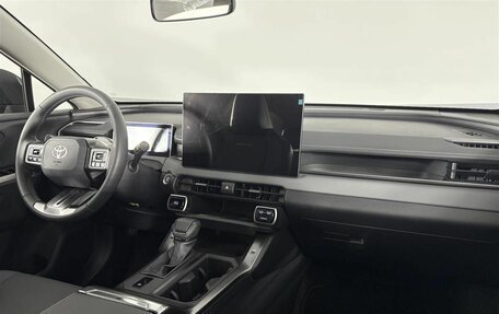 Toyota RAV4, 2026 год, 4 630 000 рублей, 13 фотография