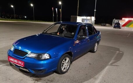 Daewoo Nexia I рестайлинг, 2010 год, 285 000 рублей, 2 фотография