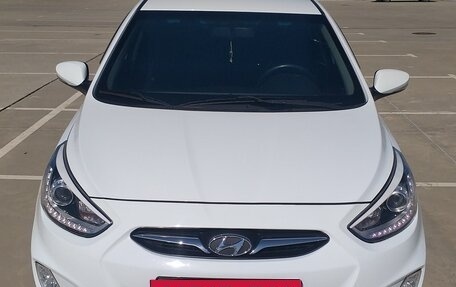 Hyundai Solaris II рестайлинг, 2014 год, 1 150 000 рублей, 5 фотография