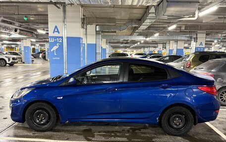 Hyundai Solaris II рестайлинг, 2012 год, 700 000 рублей, 5 фотография