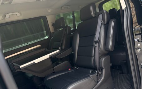 Peugeot Traveller I, 2022 год, 3 300 000 рублей, 13 фотография