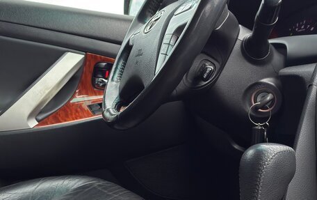 Toyota Camry, 2007 год, 980 000 рублей, 26 фотография