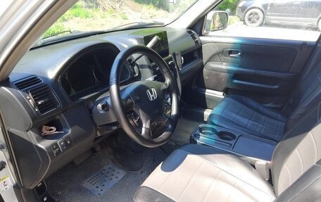 Honda CR-V II рестайлинг, 2006 год, 1 050 000 рублей, 2 фотография