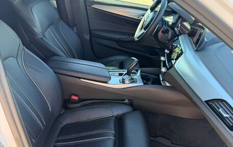 BMW 5 серия, 2018 год, 4 400 000 рублей, 15 фотография