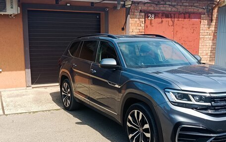Volkswagen Teramont I, 2021 год, 4 400 000 рублей, 4 фотография