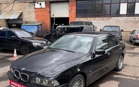 BMW 5 серия, 2002 год, 735 000 рублей, 7 фотография