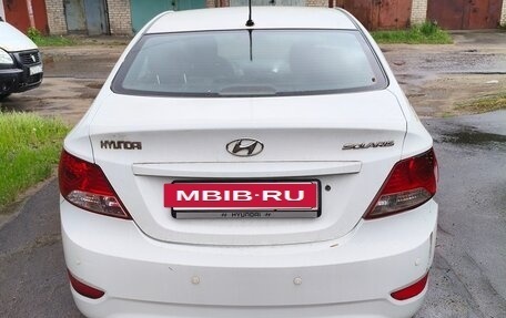 Hyundai Solaris II рестайлинг, 2013 год, 450 000 рублей, 4 фотография