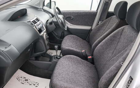 Toyota Vitz, 2010 год, 749 000 рублей, 14 фотография