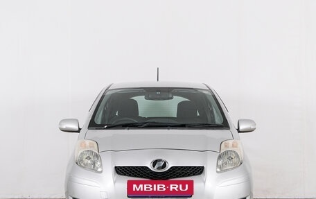 Toyota Vitz, 2010 год, 749 000 рублей, 3 фотография