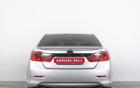 Toyota Camry, 2012 год, 2 099 000 рублей, 5 фотография