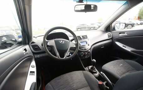 Hyundai Solaris II рестайлинг, 2014 год, 585 000 рублей, 9 фотография