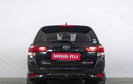 Toyota Corolla, 2015 год, 1 499 000 рублей, 5 фотография