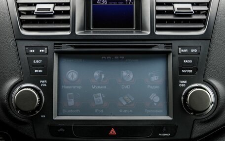 Toyota Highlander III, 2011 год, 2 648 000 рублей, 21 фотография