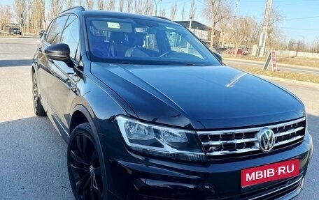 Volkswagen Tiguan II, 2020 год, 3 350 000 рублей, 1 фотография
